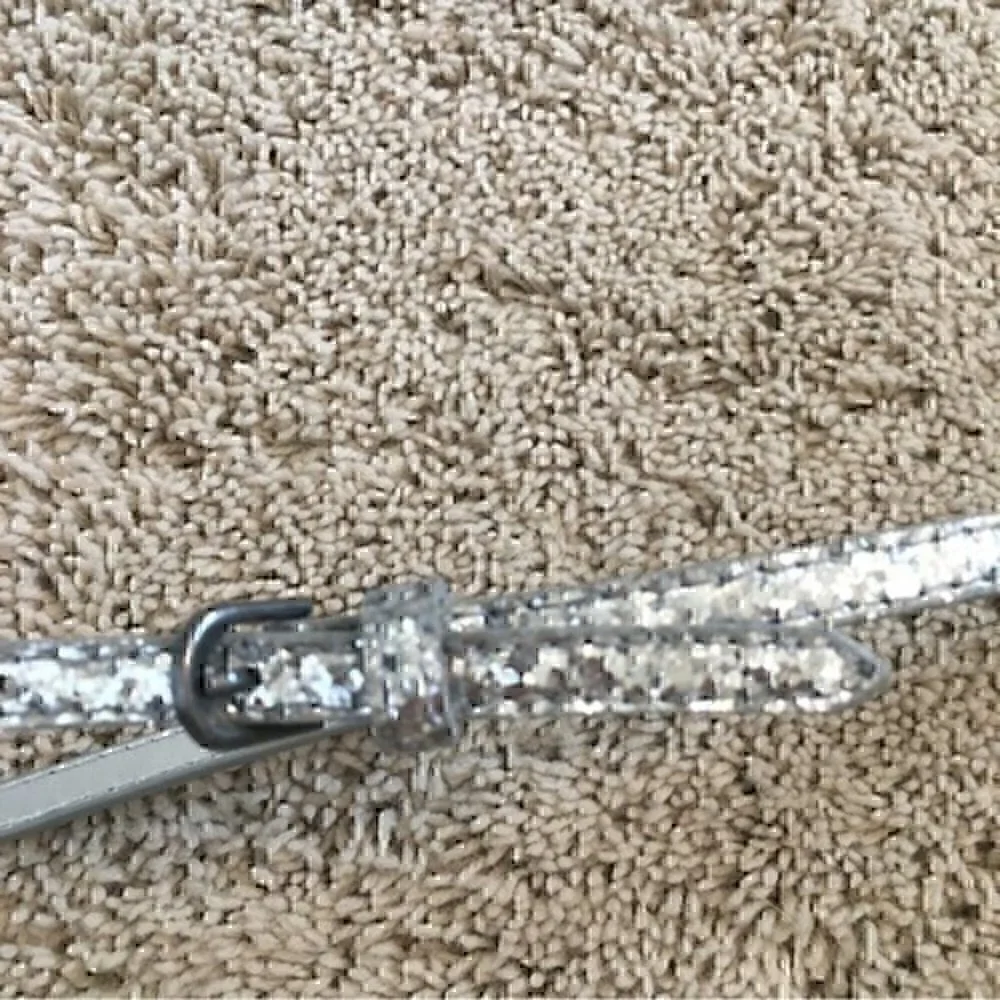 Girls synthetic leather silver glitter belt